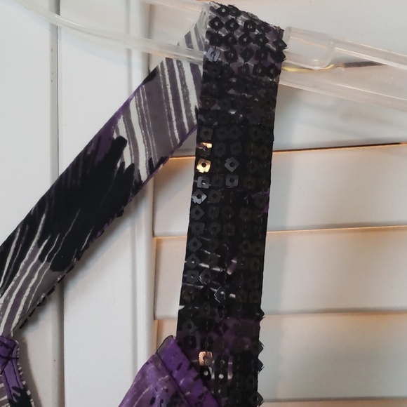 Elle Ruffle Tank Top - Picture 4 of 6